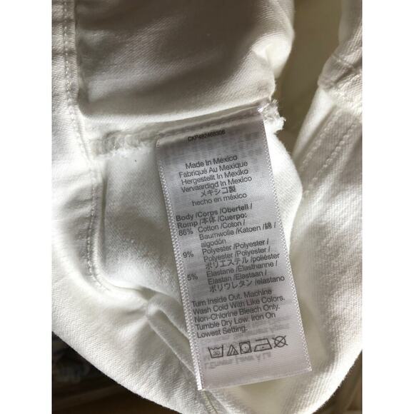 Madewell Kick Out Jeans Mid Rise Ankle Length Pure White NWT 32 - Picture 9 of 13